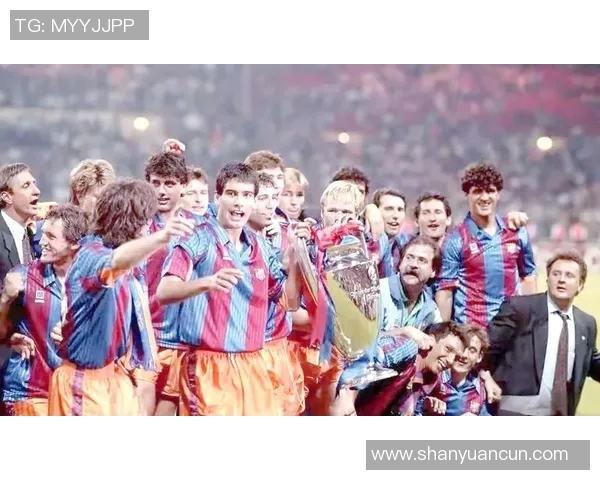 怪兽级球星在足球场上的辉煌表现与传奇之路