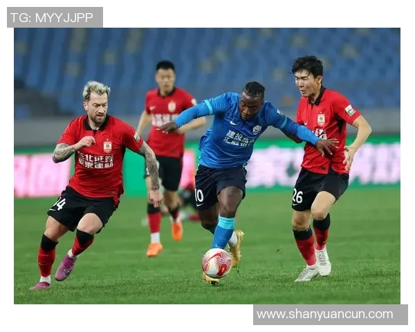 中国有哪些知名球星在足球领域取得突出成绩 中国有哪些知名球星在足球领域取得突出成绩